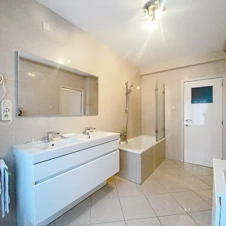 Guest house Gastenkamers Centersuites Oostduinkerke