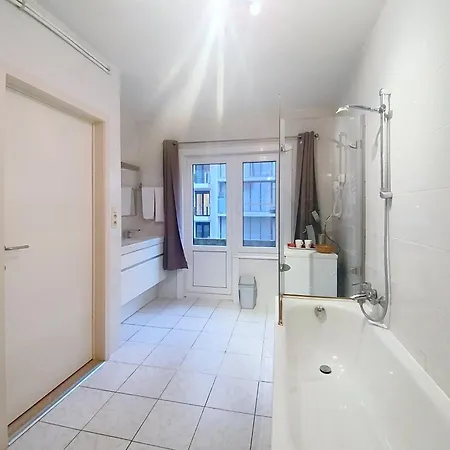 Guest house Gastenkamers Centersuites Oostduinkerke